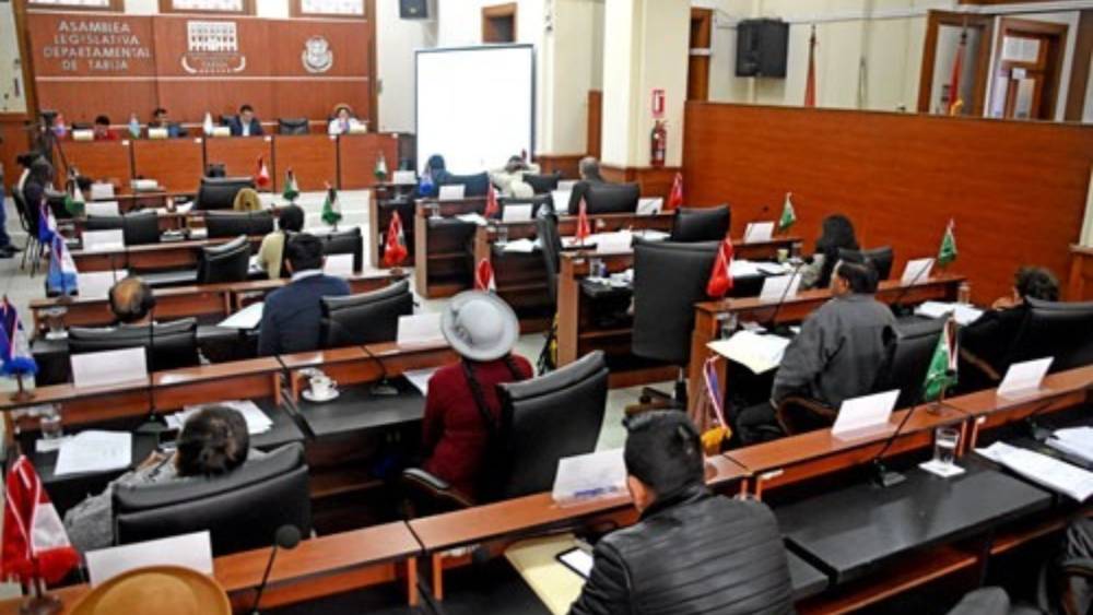 Asambleístas no temen juicios penales por la aprobación de la ley del 45%